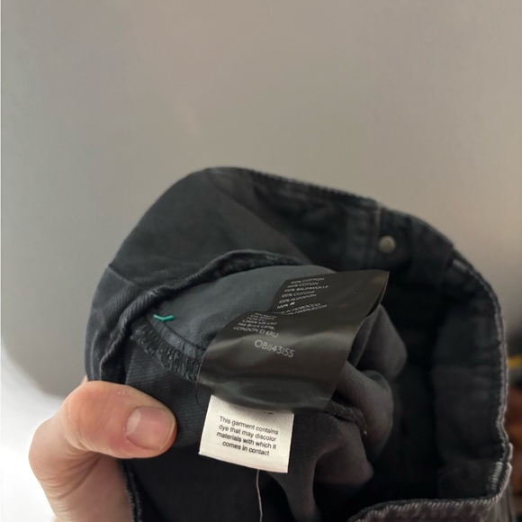 Free People Paris Pleated Shorts Women’s Size 25 - Picture 5 of 5